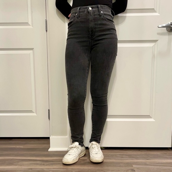 Madewell High-Rise Black Skinny Jeans - Picture 2 of 6